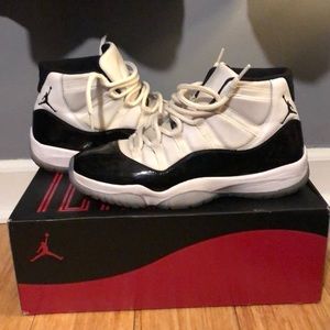 Air Jordan 11 concord size 11.5